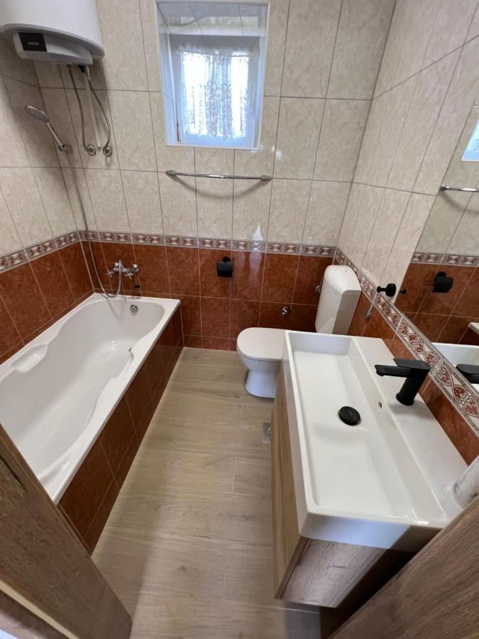 Villa Viktorija Galovac  Exteriör bild